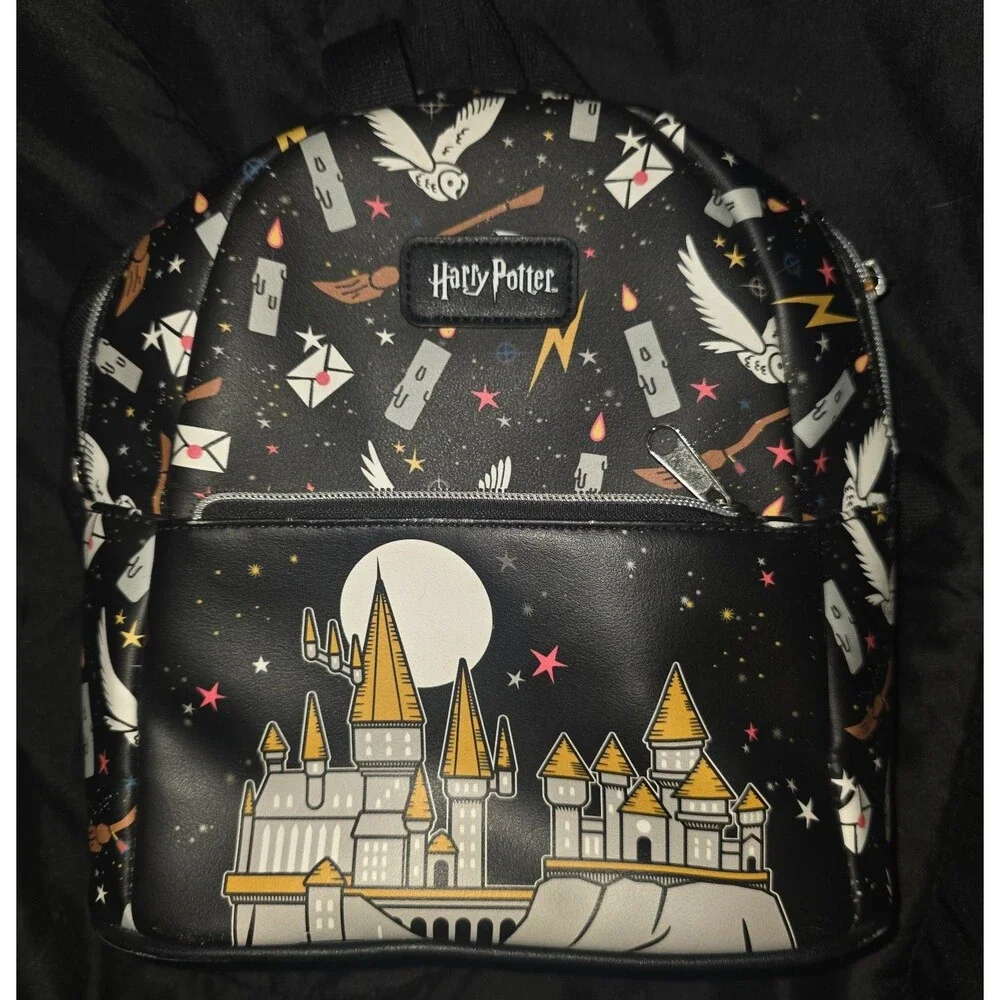Funko Harry Potter castle mini backpack bookbag bag tote!